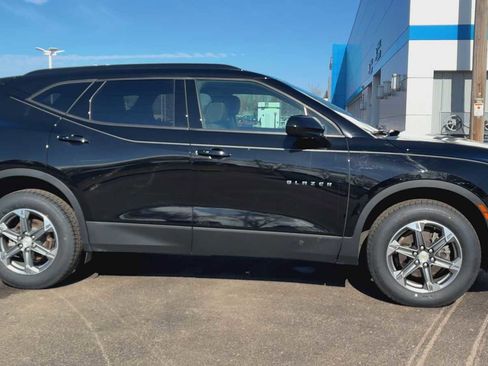 Certified 2023 Chevrolet Blazer LT w/ Convenience Package image 9