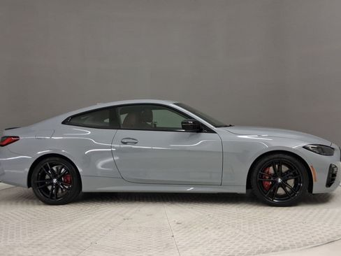 Used 2024 BMW M440i Coupe w/ Shadowloine Package RWD image 8