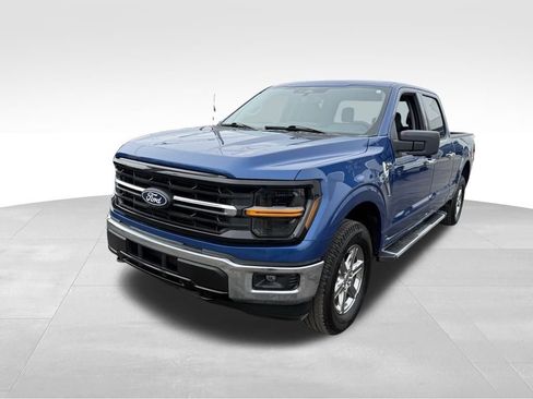 Used 2024 Ford F150 XLT w/ Tow/Haul Package image 4