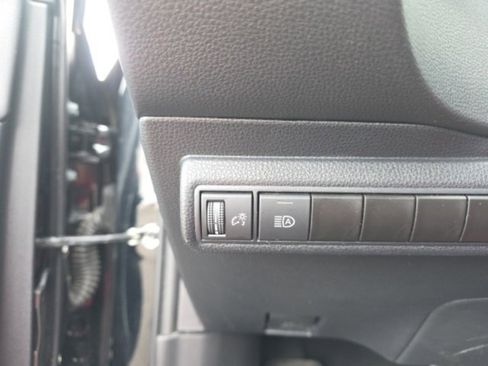 Certified 2024 Toyota Corolla SE image 15