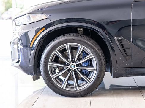 Used 2024 BMW X5 xDrive40i AWD/4WD image 8