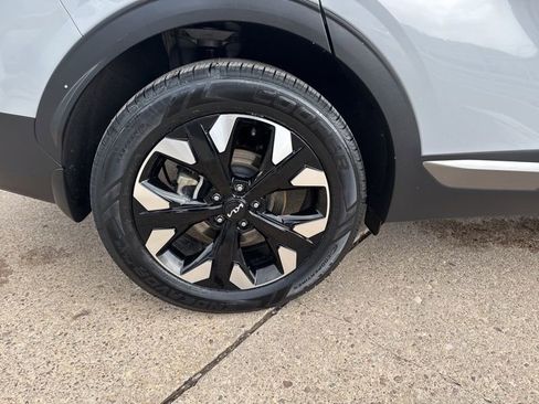 Used 2023 Kia Sportage X-Line w/ X-Line Premium Package image 9