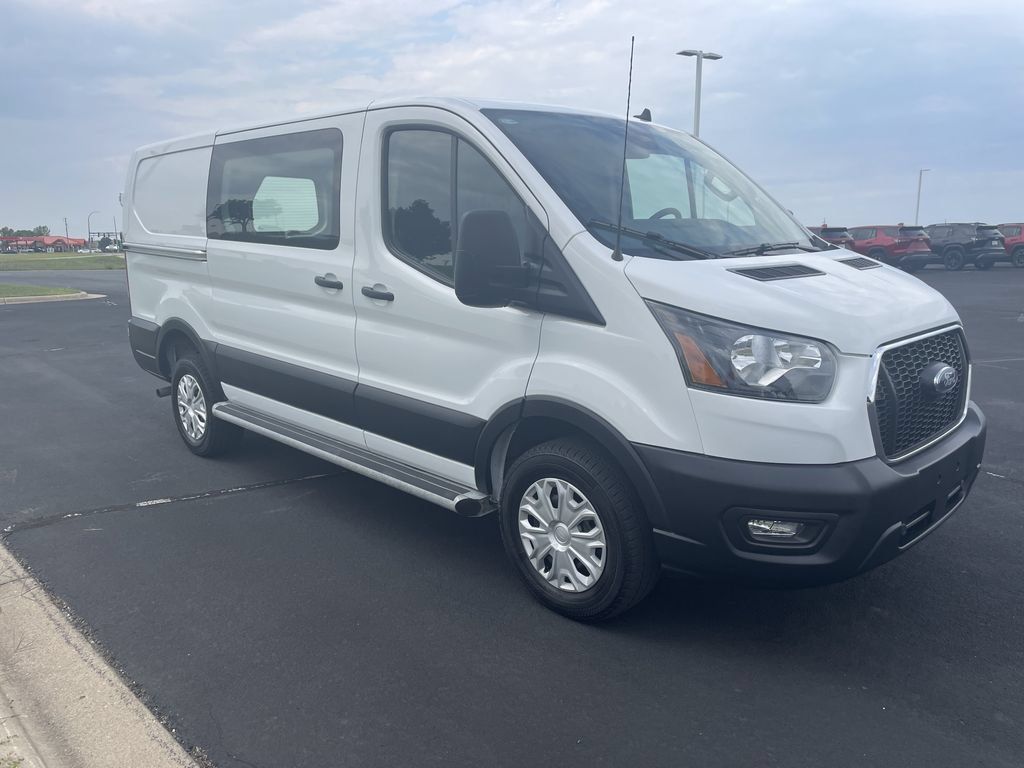 Used 2025 Ford Transit 250 Low Roof w/ Exterior Upgrade Package RWD image 9