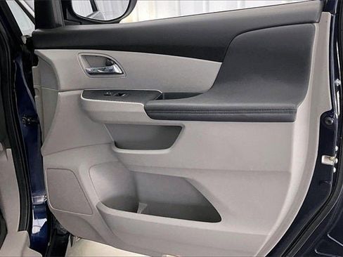 Used 2016 Honda Odyssey EX-L image 22