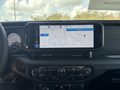 New 2026 Jeep Gladiator Rubicon image 11