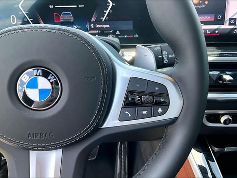Used 2026 BMW X5 sDrive40i w/ M Sport Package RWD image 21
