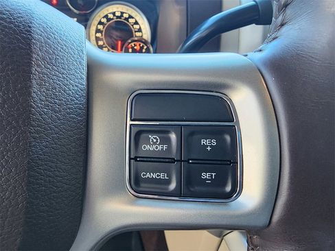 Used 2018 RAM 2500 Laramie w/ Off Road Package image 21