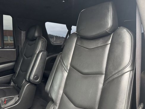 Used 2016 Cadillac Escalade ESV Platinum image 23