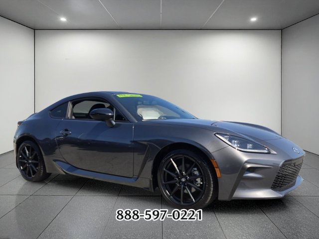 Used 2025 Toyota GR86 Premium RWD image 7