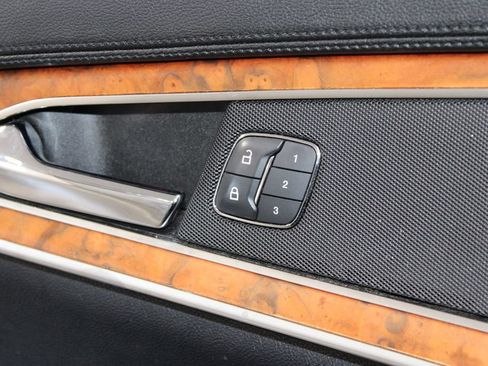 Used 2018 Lincoln MKX Select w/ Lincoln MKX Climate Package FWD image 23