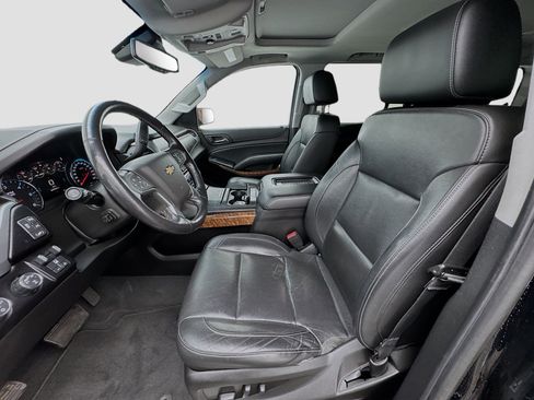 Used 2019 Chevrolet Tahoe Premier w/ RST 6.2L Performance Edition image 13