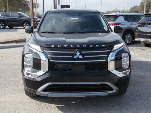 New 2026 Mitsubishi Outlander SE FWD image 7