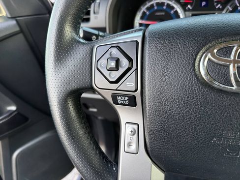 Used 2016 Toyota 4Runner SR5 RWD image 24