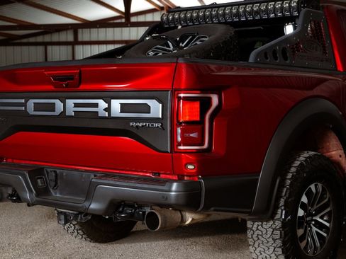 Used 2019 Ford F150 Raptor w/ Equipment Group 802A Luxury AWD/4WD image 60