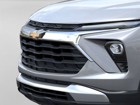 New 2026 Chevrolet TrailBlazer LT w/ Convenience Package FWD image 15