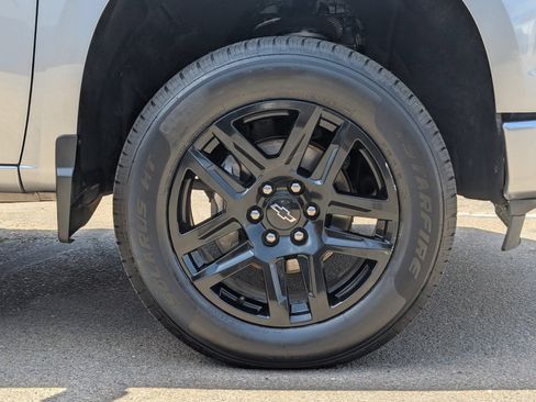 Used 2023 Chevrolet Silverado 1500 RST AWD/4WD image 6