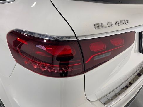 Used 2026 Mercedes-Benz GLS 450 GLS 450 image 13