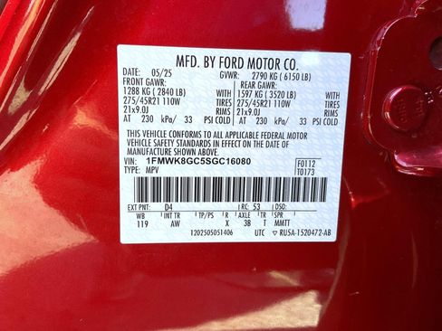 Used 2025 Ford Explorer ST w/ Sun And Sound Package AWD/4WD image 26