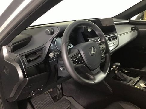 Used 2023 Lexus ES 350 w/ Premium Package image 7
