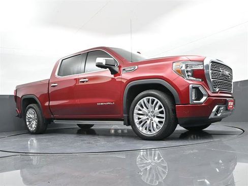 Used 2019 GMC Sierra 1500 Denali w/ Denali Ultimate Package AWD/4WD image 31