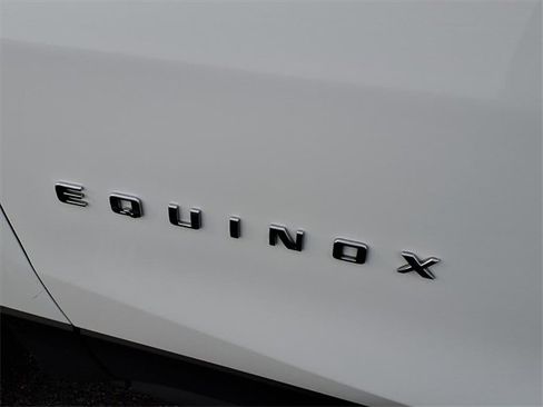 Used 2022 Chevrolet Equinox LT image 9