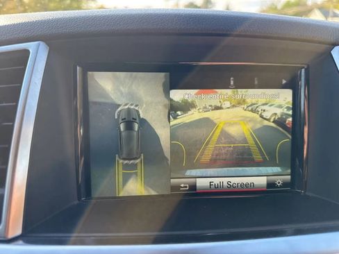 Used 2015 Mercedes-Benz ML 250 ML 250 BlueTEC 4MATIC Sport Ut image 16