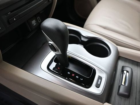 Used 2019 Honda Ridgeline RTL-T image 11