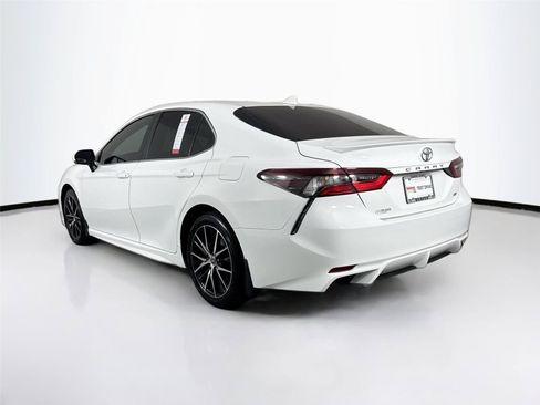 Certified 2024 Toyota Camry SE FWD image 11
