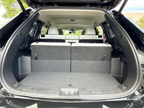 New 2025 Mitsubishi Outlander SE image 27