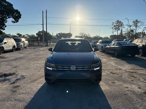 Used 2020 Volkswagen Tiguan S image 14