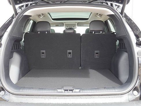 New 2025 Ford Escape SE w/ PHEV Premium Package FWD image 26