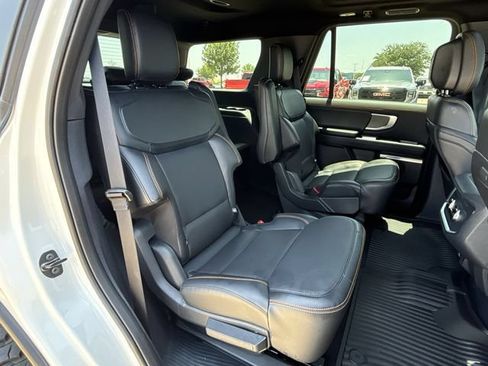 Used 2026 Ford Expedition Tremor AWD/4WD image 26