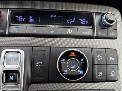 Used 2022 Hyundai Palisade Calligraphy image 28