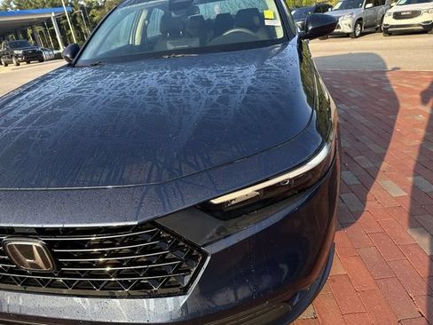 Used 2024 Honda Accord EX image 23