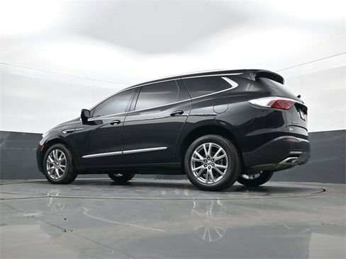 Certified 2023 Buick Enclave Premium w/ Experience Buick Package image 28