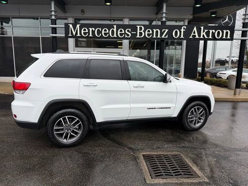 Used 2021 Jeep Grand Cherokee Limited image 1
