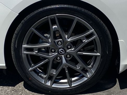 Certified 2023 Nissan Altima 2.0 SR FWD image 8