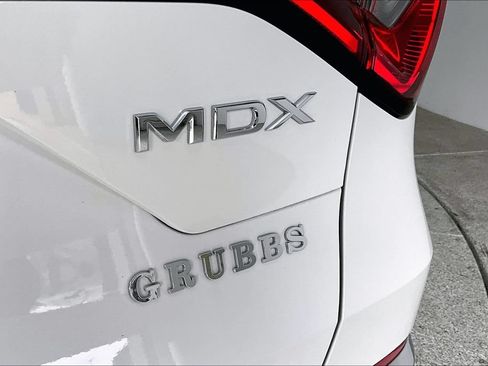 Certified 2026 Acura MDX FWD w/ Technology Package image 42