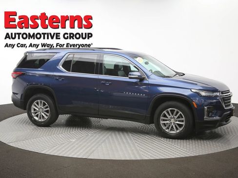 Used 2023 Chevrolet Traverse LT AWD/4WD image 47