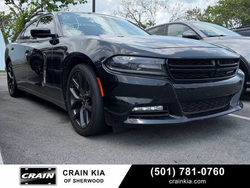 Used 2021 Dodge Charger SXT w/ Plus Group RWD image 1