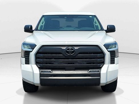 Used 2024 Toyota Tundra SR5 w/ SR5 Premium Package AWD/4WD image 9