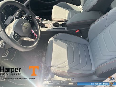 Used 2025 Volkswagen Jetta GLI Autobahn w/ GLI Black Package FWD image 13