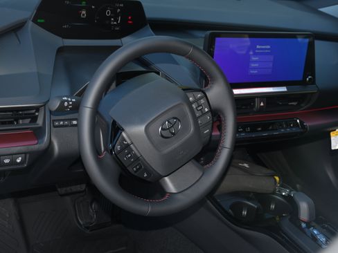 New 2026 Toyota Prius Plug-In Hybrid image 4