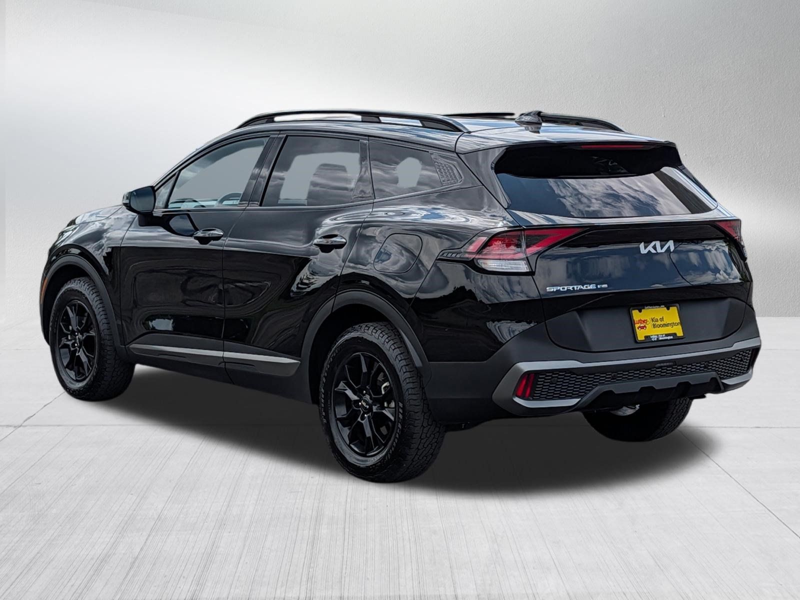 Certified 2024 Kia Sportage X-Pro AWD/4WD image 5