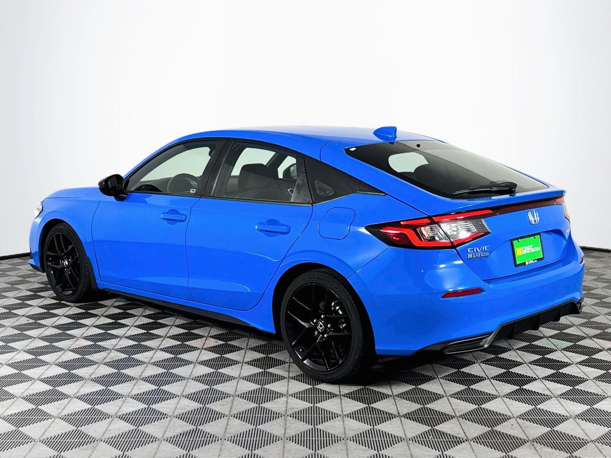 Used 2023 Honda Civic Sport image 6