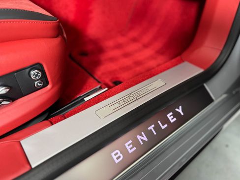 New 2025 Bentley Flying Spur Plug-In Hybrid image 37