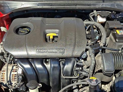 Used 2020 Kia Forte LXS FWD image 27
