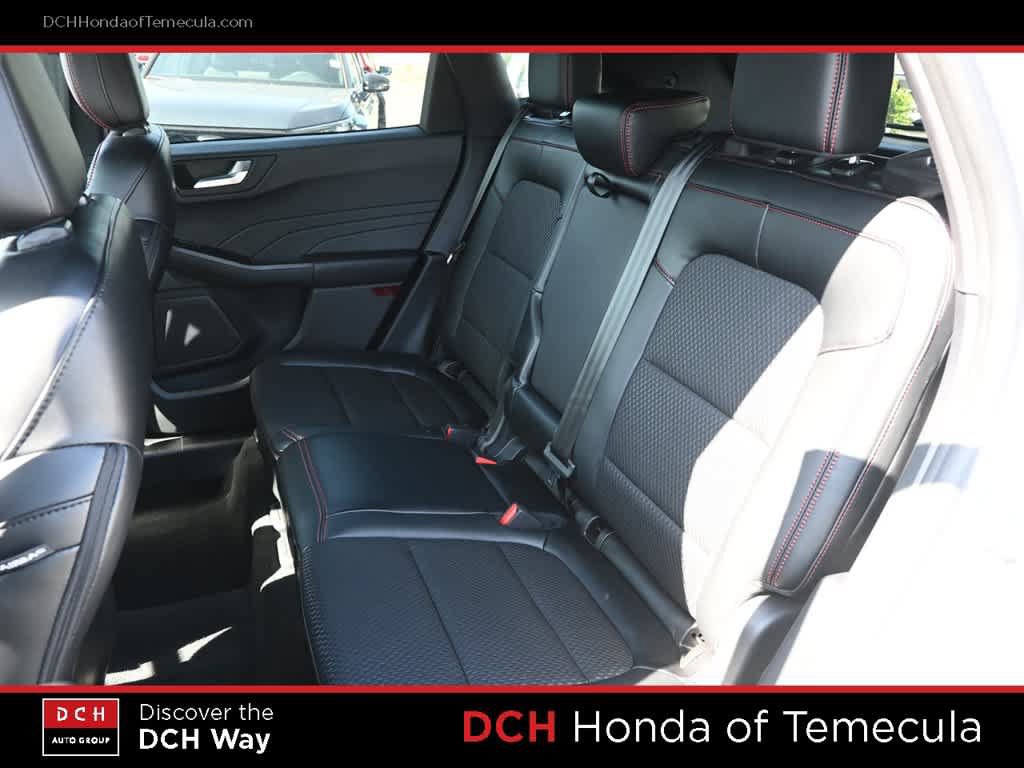 Used 2024 Ford Escape ST-Line w/ Tech Pack #1 AWD/4WD image 19