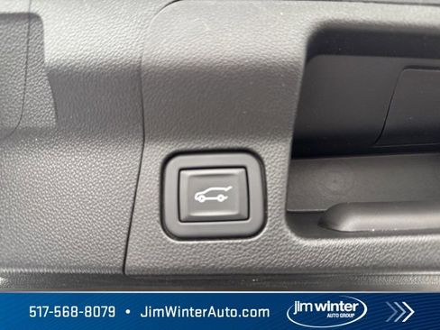 Certified 2023 GMC Acadia AT4 image 20