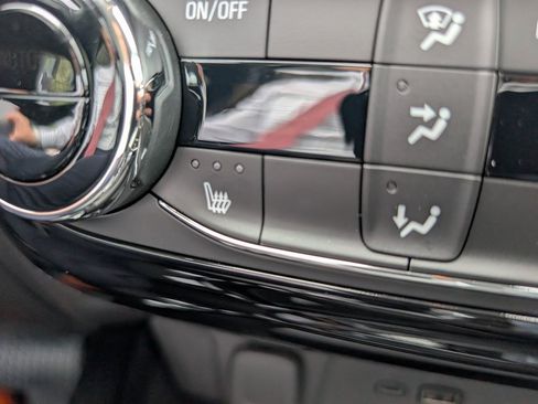 New 2026 Chevrolet Trax LT w/ Driver Confidence Package image 22